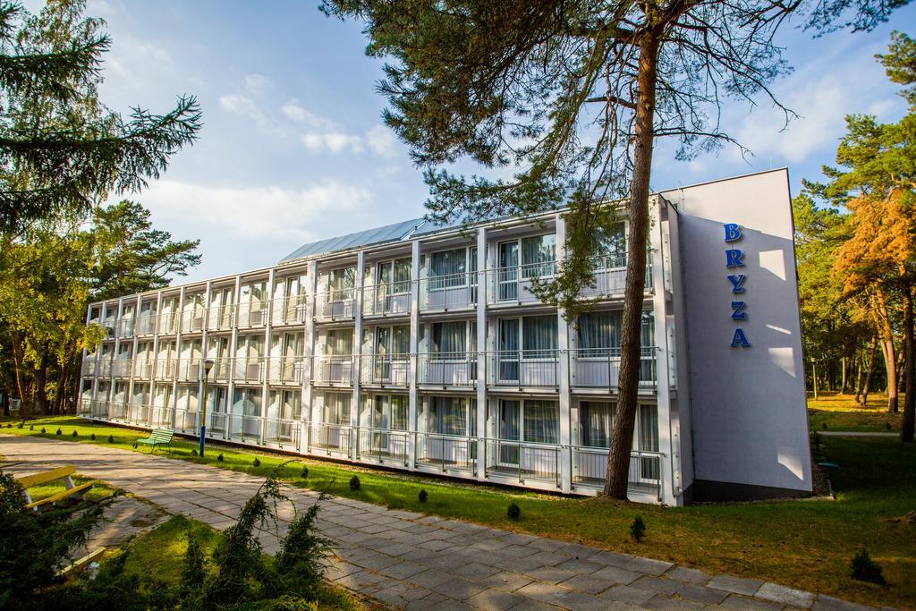 Hotel *** Nat 库瑞尼卡慕斯卡 外观 照片